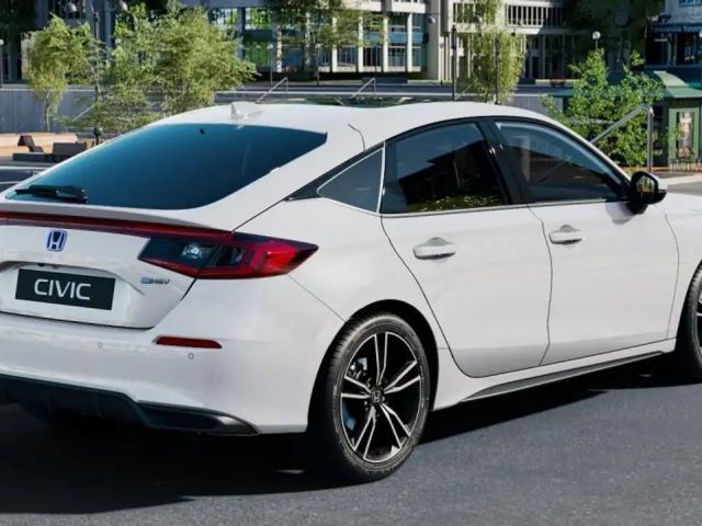 Honda Civic Advance e:HEV