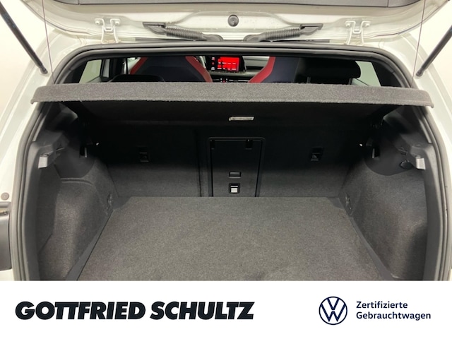 Volkswagen Golf 2.0 TSI DSG Golf VIII