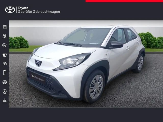 Toyota Aygo X Business Hatchback