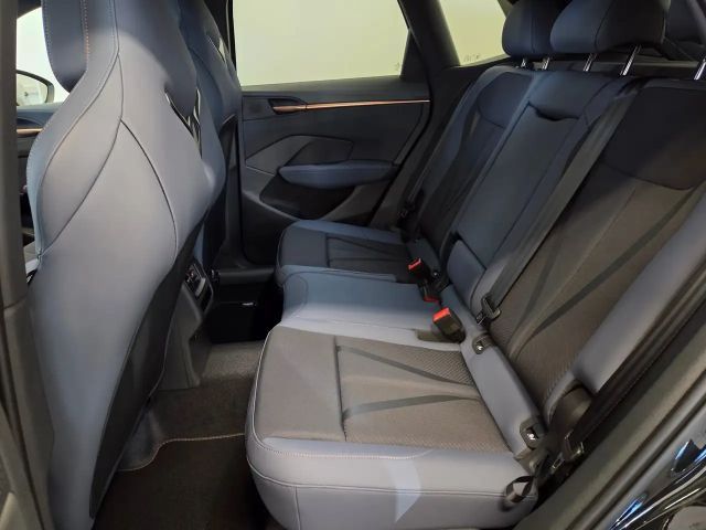 Cupra Terramar 1.5 e-Hybrid