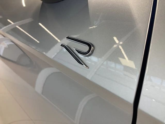 Volkswagen Passat 2.0 TDI R-Line Style