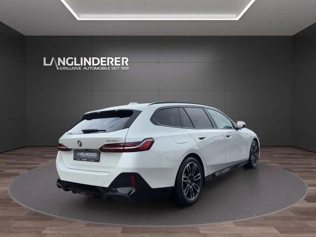 BMW 520 520d M-Sport Touring