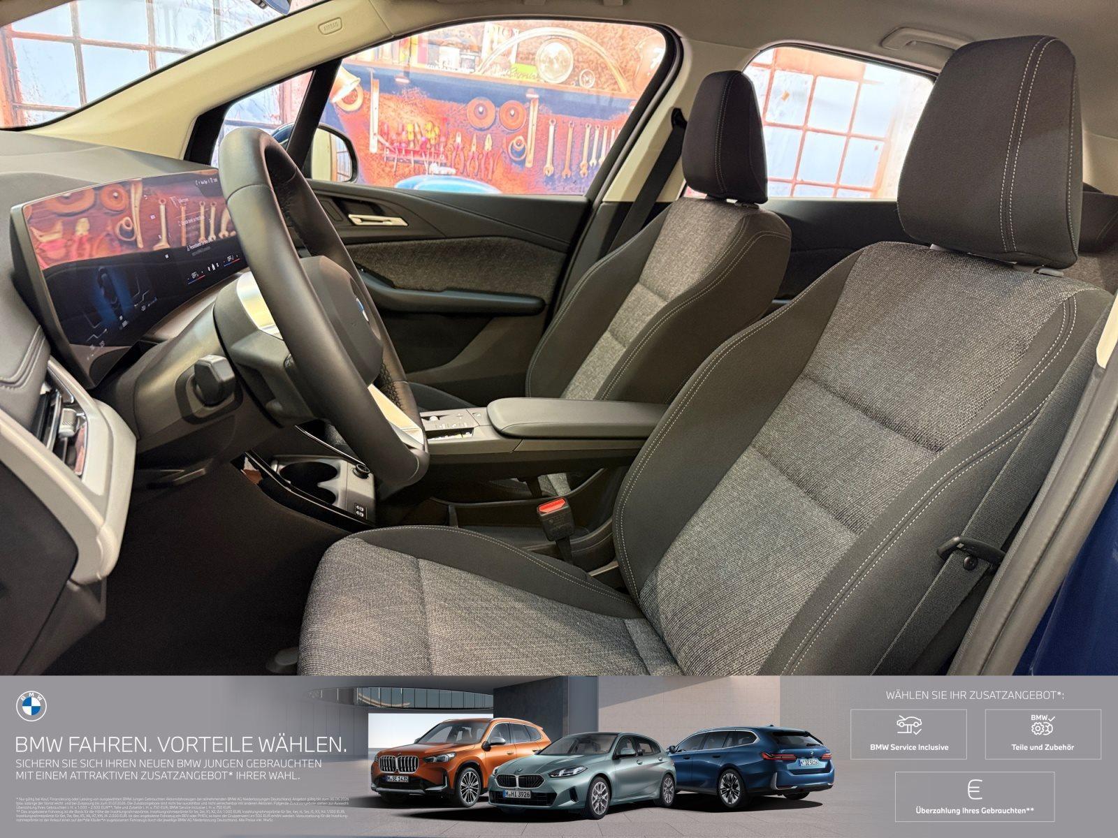 BMW 220 220i Active Tourer