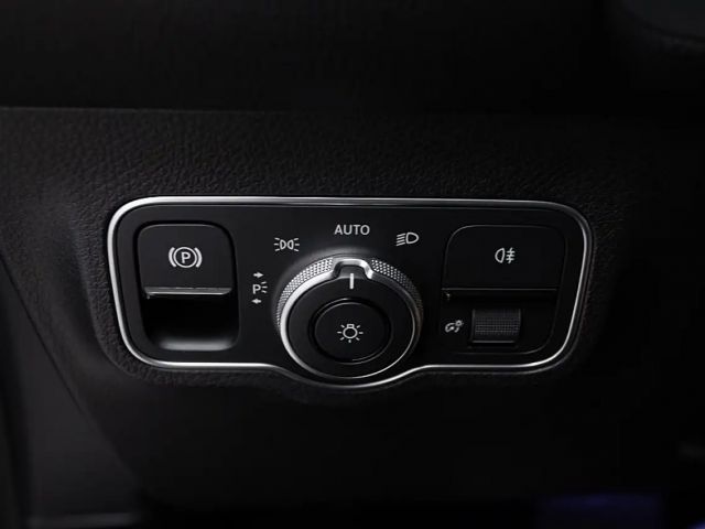 Mercedes-Benz EQB 250