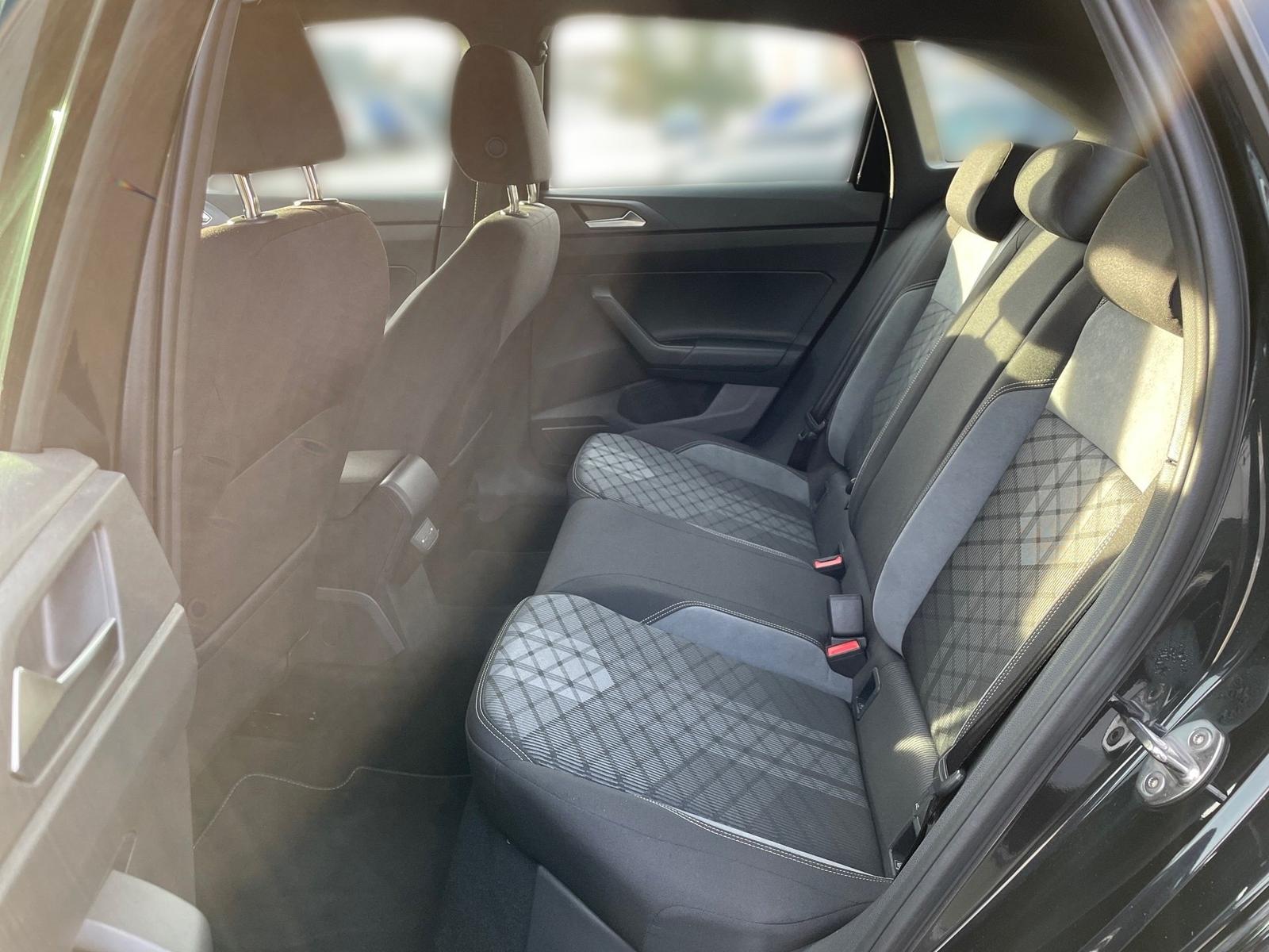 Volkswagen Taigo 1.0 TSI R-Line