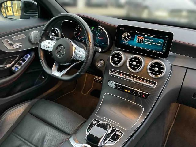 Mercedes-Benz C 200 AMG Line Cabriolet