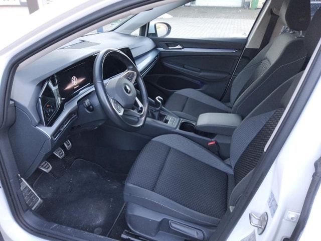 Volkswagen Golf 1.5 TSI IQ.Drive