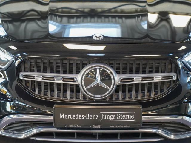 Mercedes-Benz GLA 200 GLA 200 d Progressive