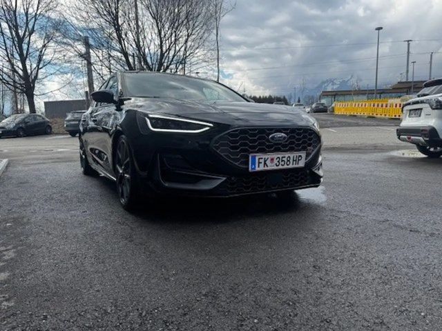 Ford Focus EcoBoost ST Line