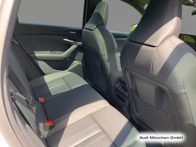 Audi Q6 e-tron Quattro