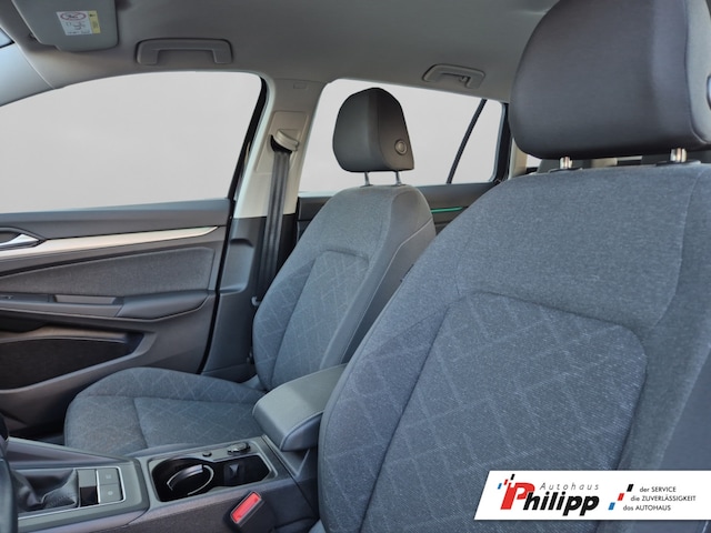 Volkswagen Golf 1.0 TSI Life Variant