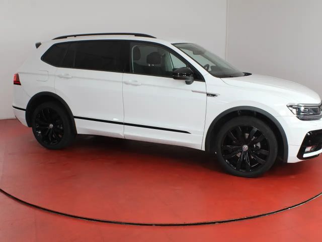 Volkswagen Tiguan Allspace DSG R-Line Style
