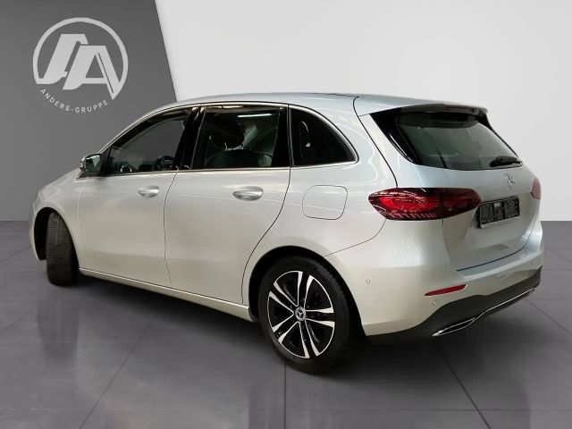 Mercedes-Benz B 200 B 200 d Progressive