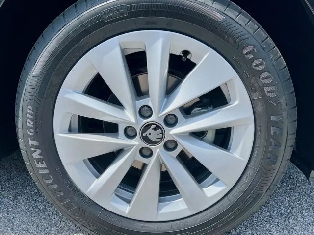 Skoda Scala Essence TSI