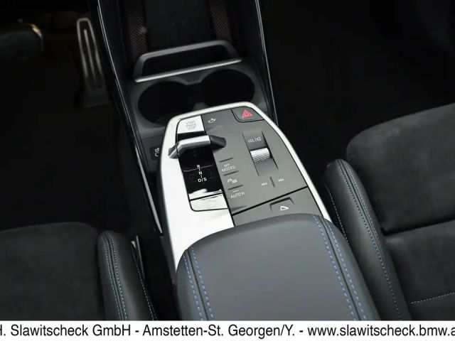 BMW 218 218d Active Tourer Sedan