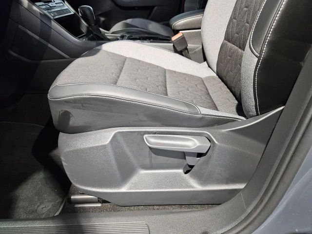 Volkswagen Touran 1.5 TSI DSG