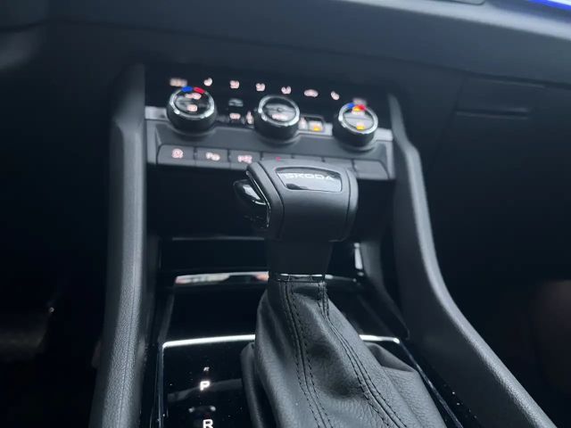 Skoda Karoq Selection Tour