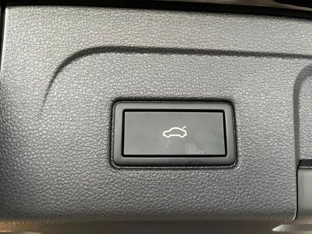 Volkswagen Touran DSG R-Line