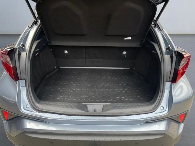 Toyota C-HR Hybride Team D