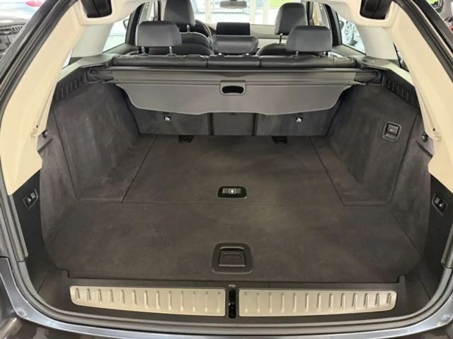 BMW 520 520d Business Line Touring xDrive