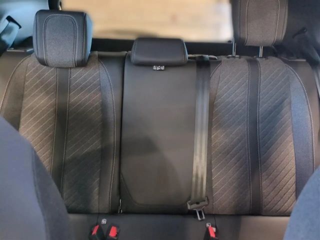 Peugeot 2008 Allure Pack Hybrid