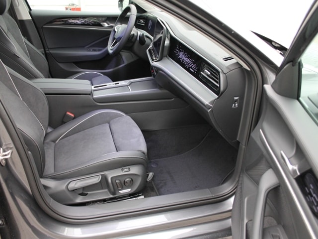 Volkswagen Passat 2,0 l TDI SCR 110 kW (150 PS) 7-Gang-Doppelkupplungsgetrie KLIMA LED NAVI ALU