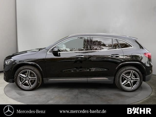 Mercedes-Benz GLA 200 AMG Line GLA 200 d