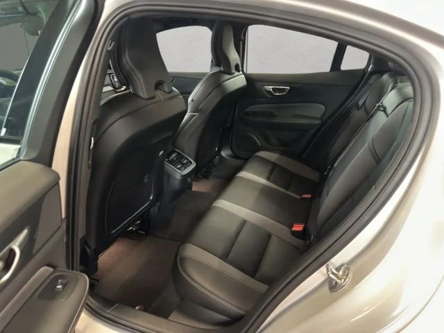 Volvo S60 AWD Dark Ultimate