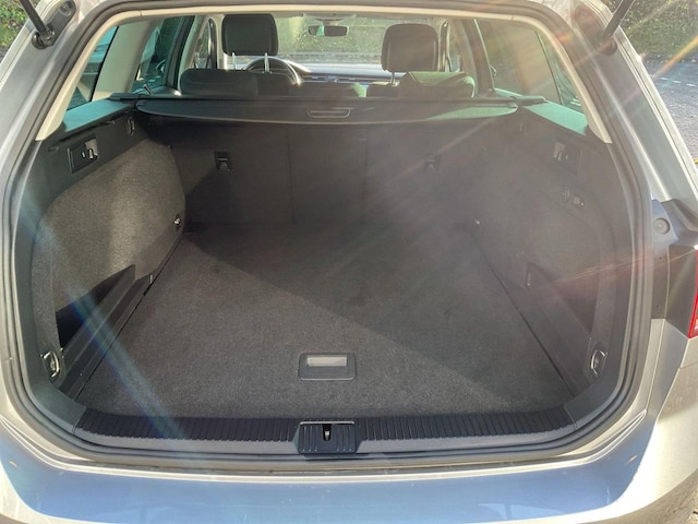 Volkswagen Passat 2.0 TDI Business DSG Variant