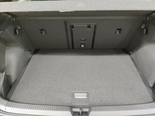 Volkswagen Golf 1.5 eTSI Plus