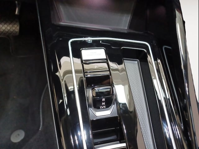 Volkswagen Golf 1.5 eTSI DSG Variant