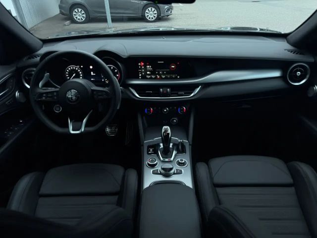 Alfa Romeo Stelvio Q4 Veloce