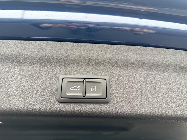 Audi A6 40 TDI Avant Quattro S-Line S-Tronic