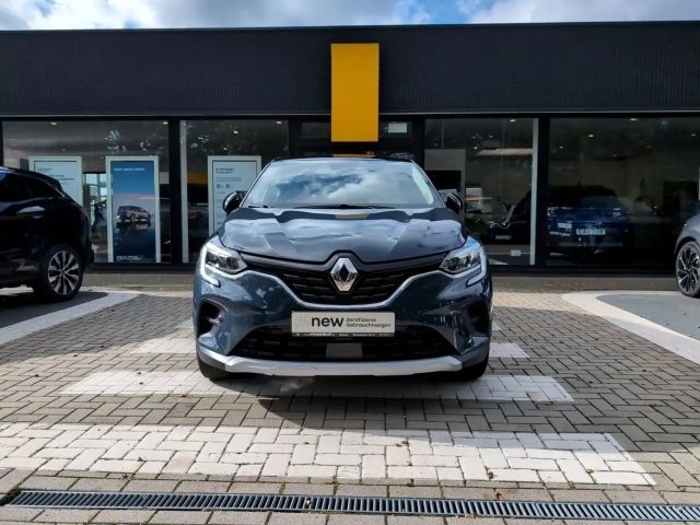 Renault Captur Evolution TCe 140