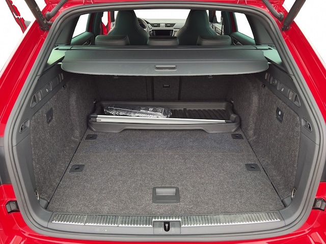 Skoda Superb 2.0 TSI 4x4 Combi Sportline