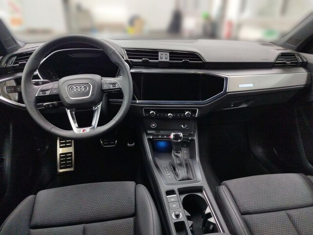 Audi Q3 S-Tronic