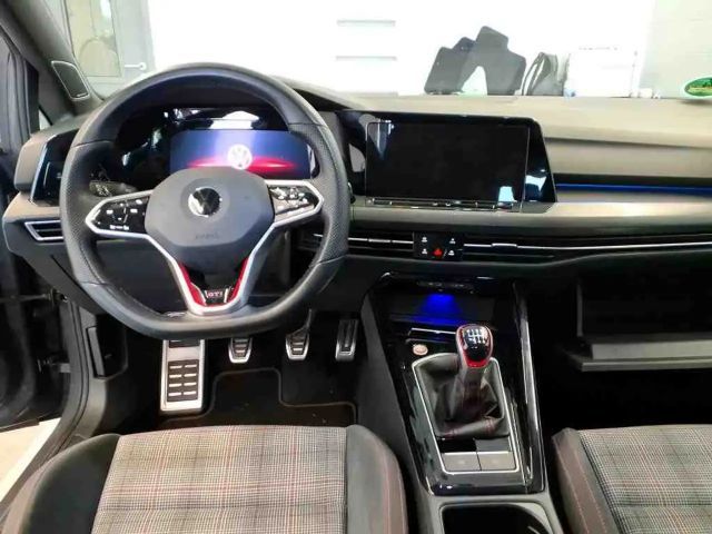 Volkswagen Golf 2.0 TSI GTI