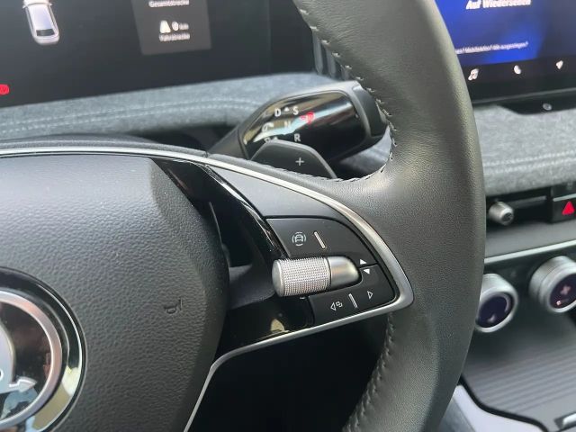 Skoda Superb 2.0 TDI Combi Selection