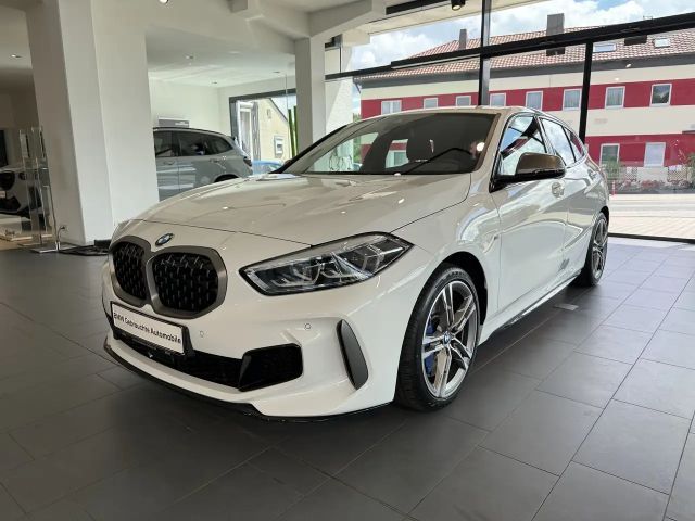 BMW 135 Sedan xDrive