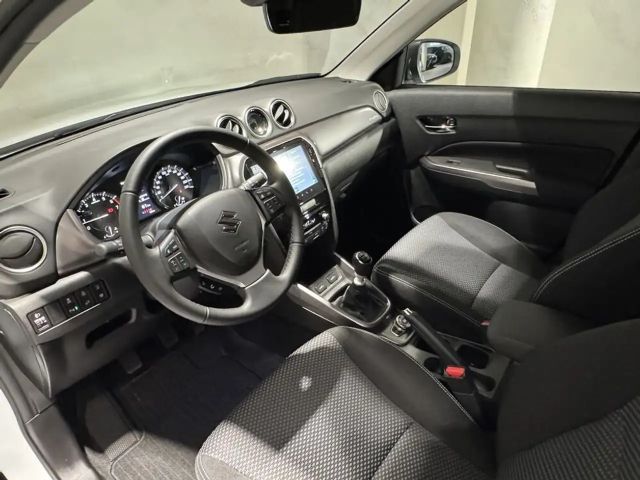 Suzuki Vitara AllGrip Hybrid