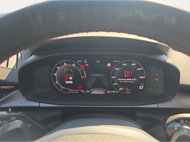 Cupra Terramar 1.5 e-Hybrid VZ