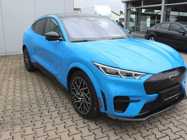 Ford Mustang Mach-E AWD GT