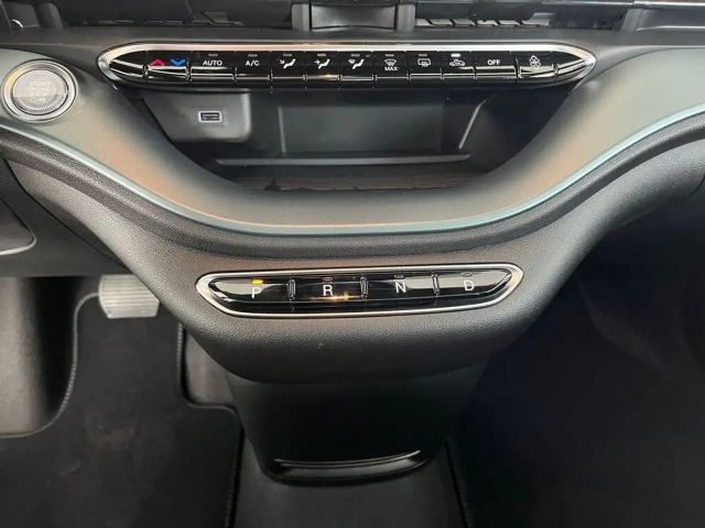 Fiat 500 87kW 42kWh Giorgio Armani Collector´s Edition