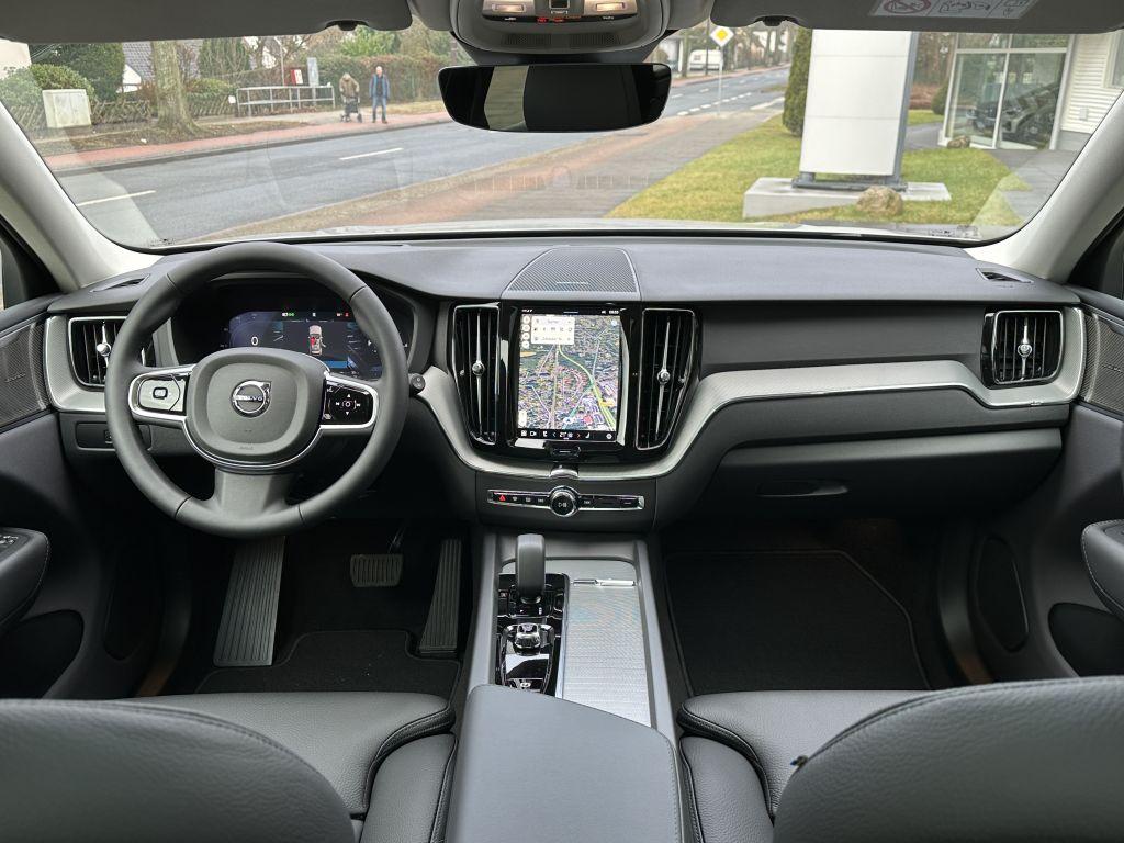 Volvo XC60 AWD Dark Plus T6