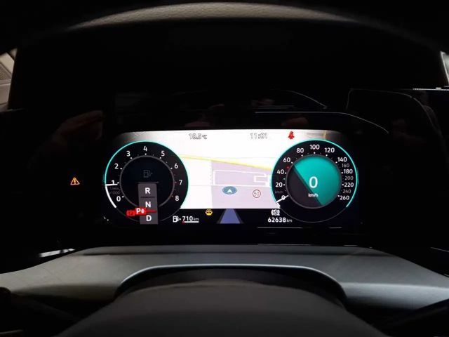 Volkswagen Golf 1.5 eTSI DSG Life