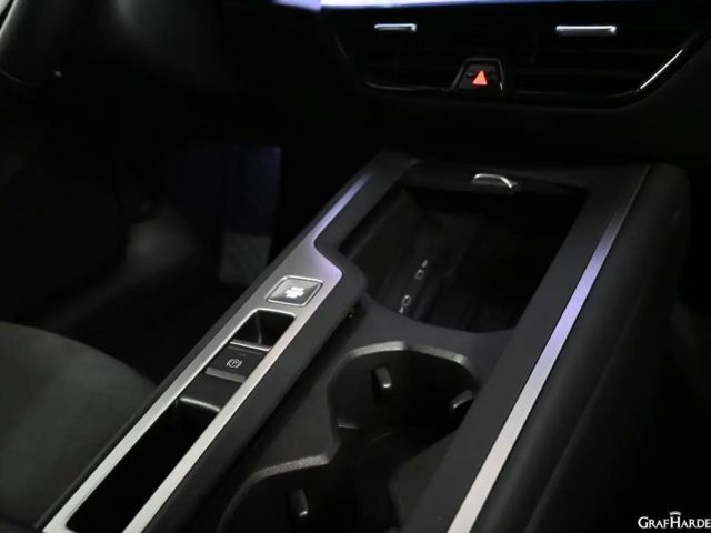 Volkswagen Passat 2.0 TDI Business IQ.Drive