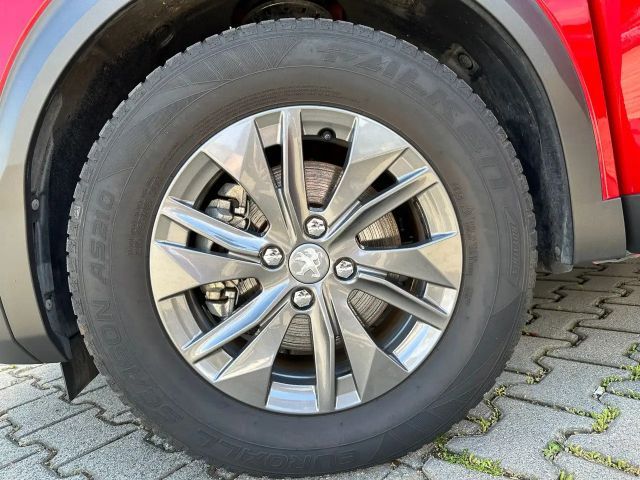 Peugeot E-2008 Active Pack