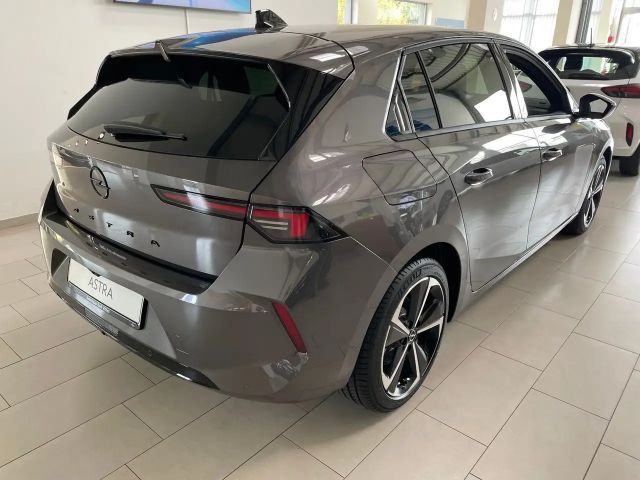 Opel Astra GS-Line Grand Sport