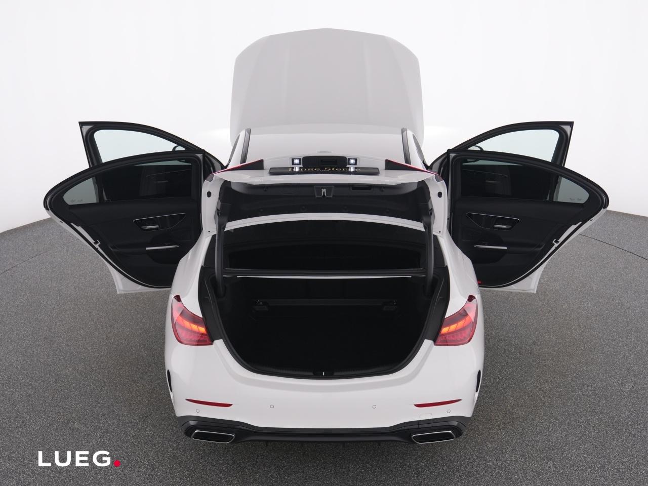 Mercedes-Benz C 180 AMG Line Sedan