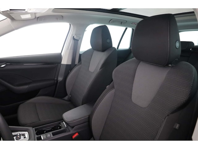 Skoda Octavia 1.4 TSI Ambition Combi iV